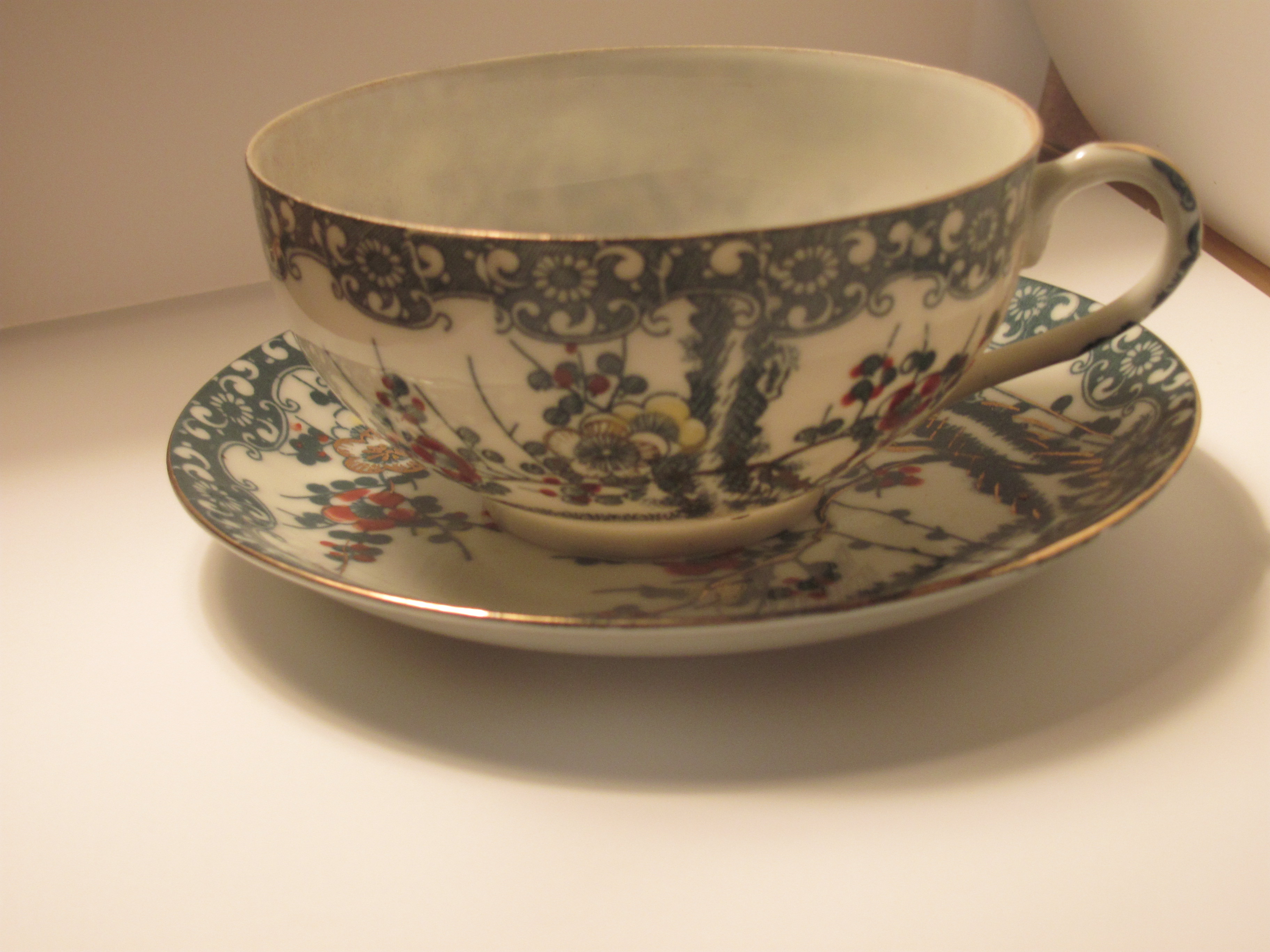 oriental, chinese, japanese cups and saucers antique appraisal